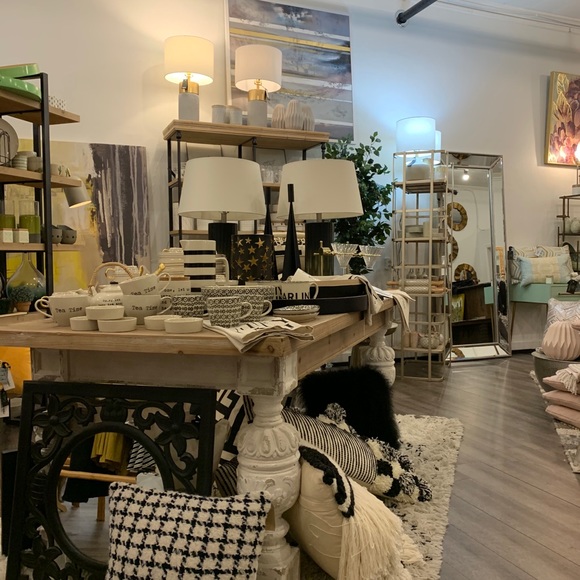 Meet your Posher, Tiffani - Picture 5 of 15